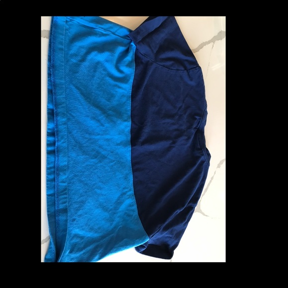 ADORABLE blue nike shirt - Picture 3 of 5